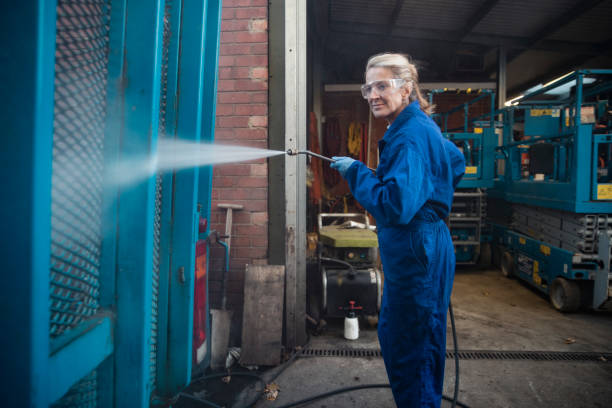Best Local Pressure Washing Services  in Lawrencevle, IL