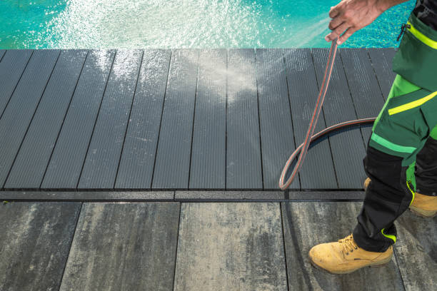 Best Concrete Pressure Washing  in Lawrencevle, IL