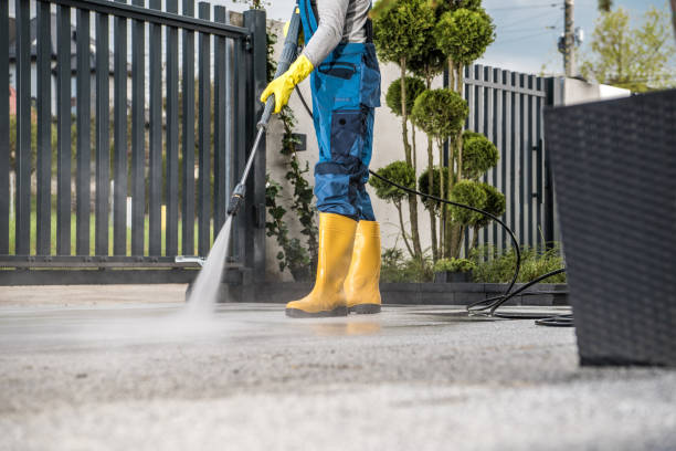 Fence Pressure Washing in Lawrenceville, IL